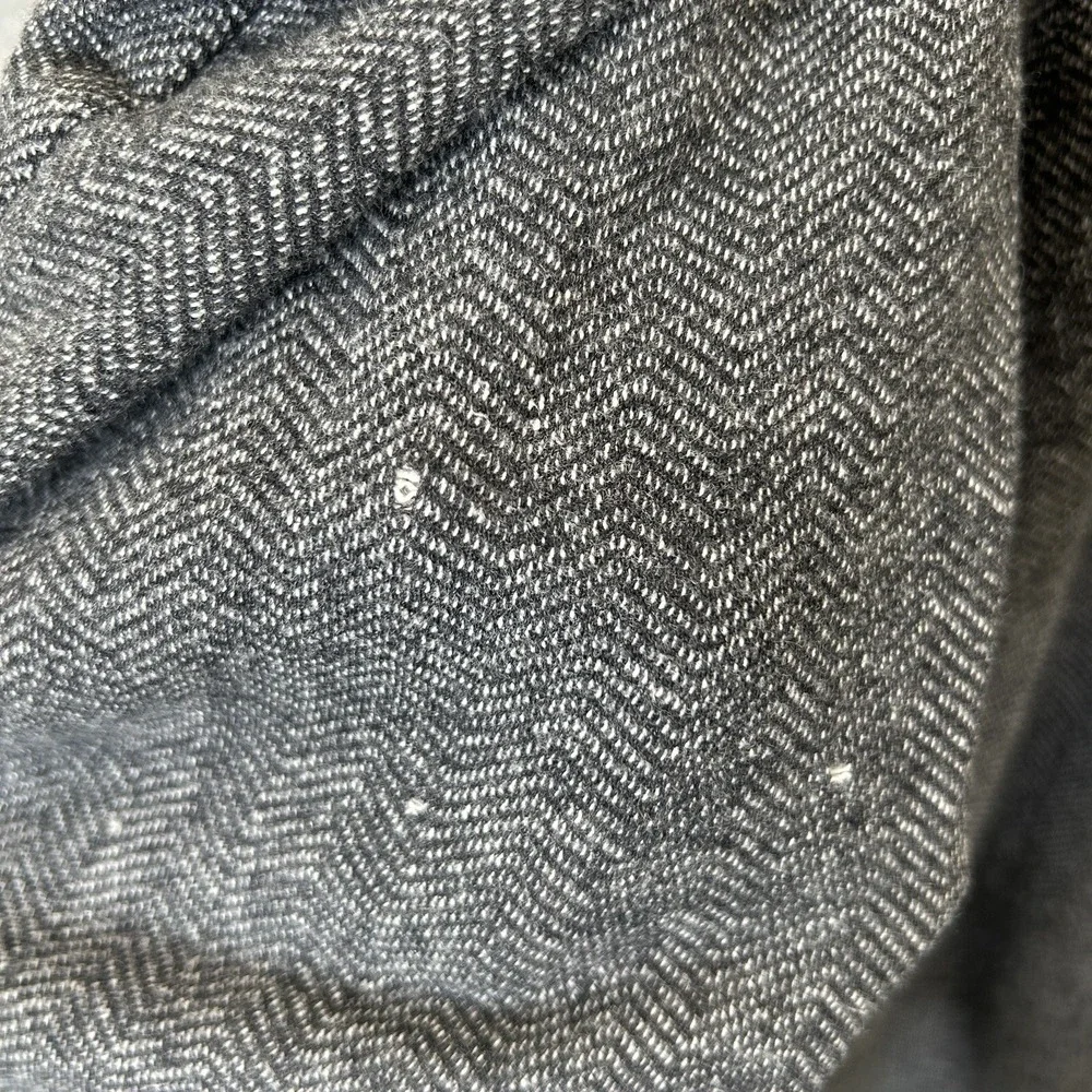 Under Armour Sweatshirt Mens Medium Gray Loose‎ Fit Pullover Cold Gear Hooded